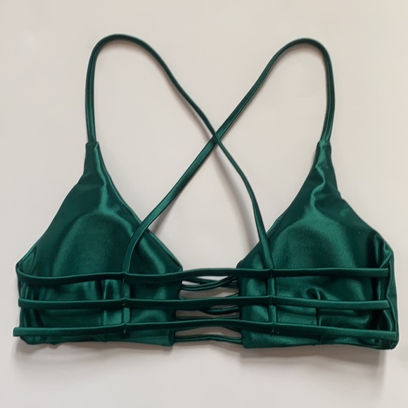EMERALD GREEN SILKY BIKINI TOP - Picture 2 of 2